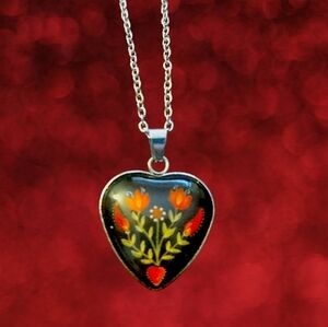 Floral Heart Pendant Necklace
